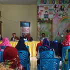 Plt Kadis PPKBP3A, Aswin Bata saat menghadiri sekaligus membuka kegiatan Advokasi Program KKBPK kepada Stakeholders dan Mitra Kerja DPPKBP3A Tahun 2022, yang dilaksanakan di Aula DPPKBP3A.